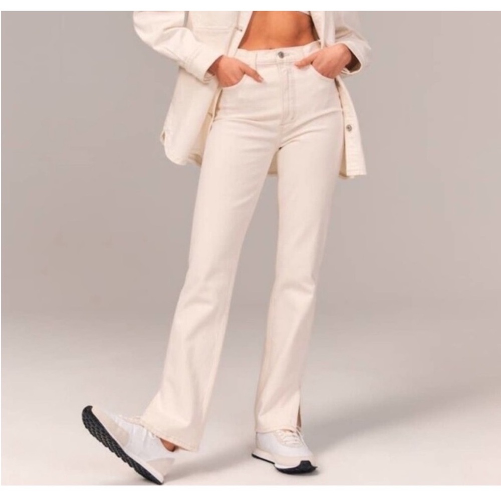 Curve Love Ultra High Rise 90s Straight Jean